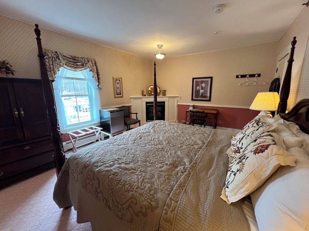 Echo Lake Inn - photo 38