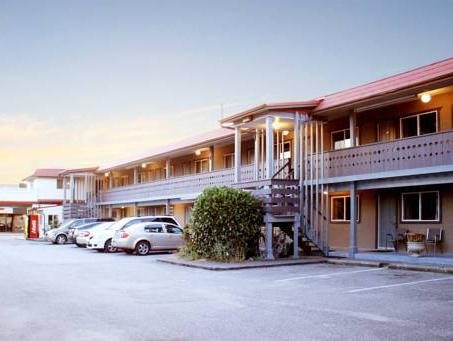Cozy Court Motel in Sechelt, Canada