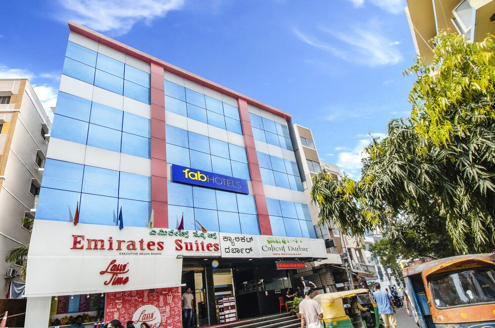 FabExpress Emirates Suites - last minute hotel in Bengaluru