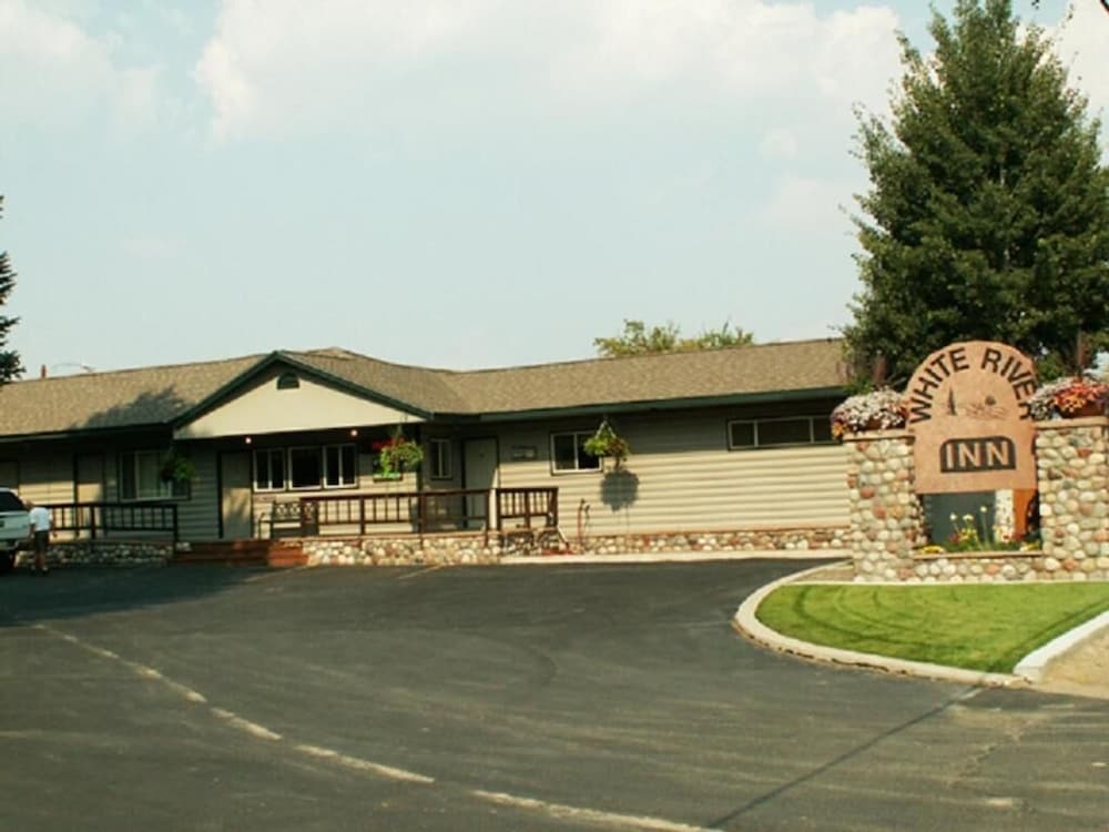 White River Inn - photo 13