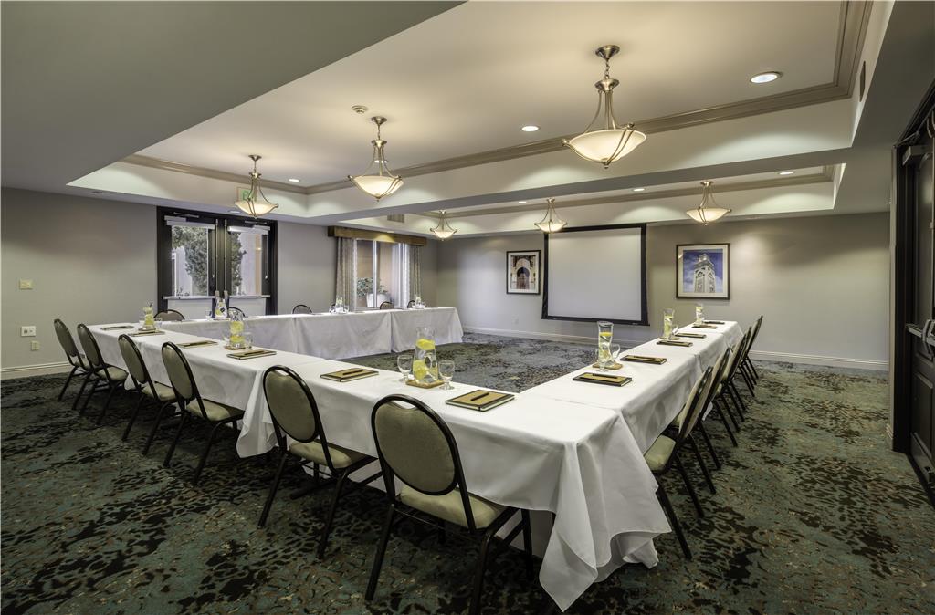 Ayres Hotel Chino Hills Ontario - photo 21