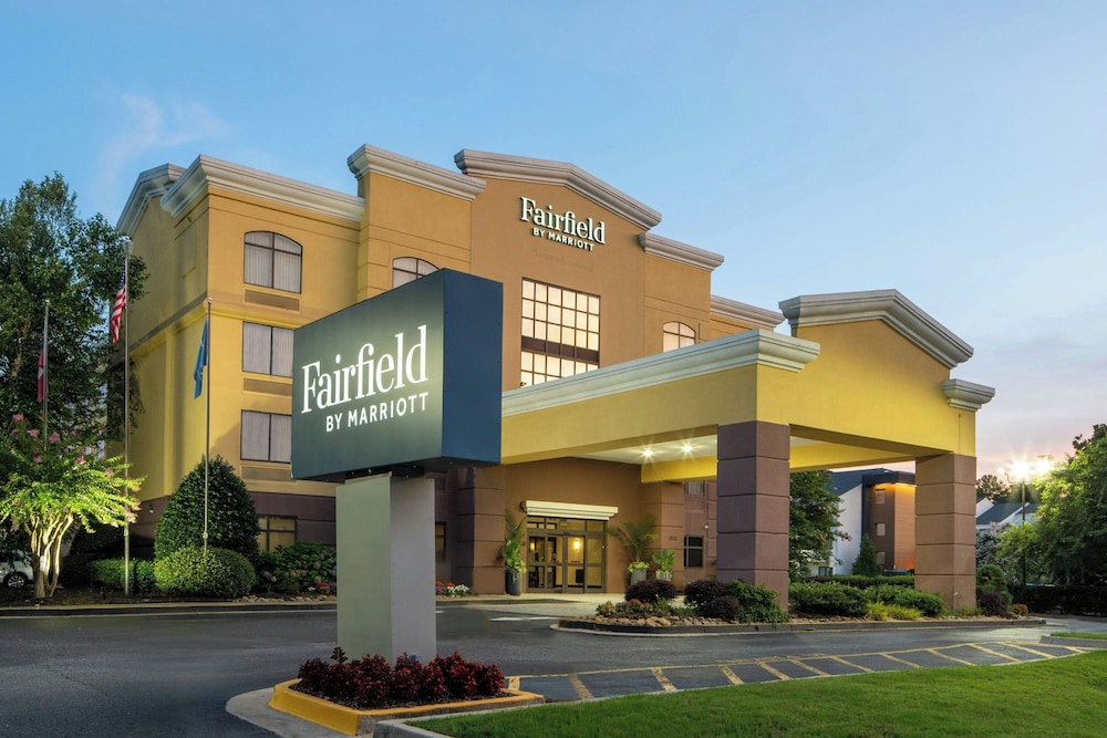 Fairfield Inn & Suites Atlanta Airport South Sullivan Road in College Park, United States