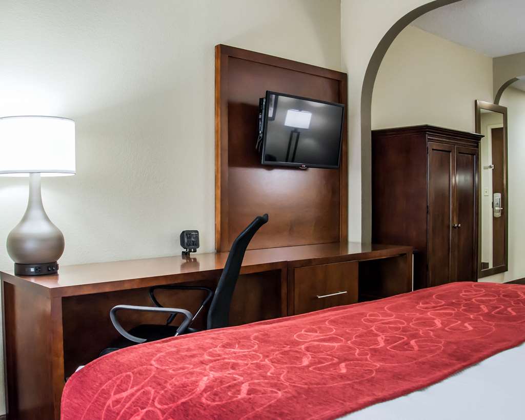 Comfort Suites University Research Park - photo 16
