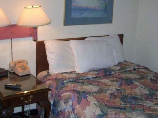 Regency Inn Of Naperville - photo 25