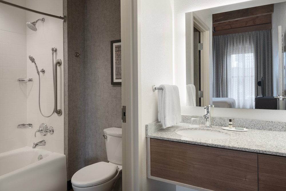 Residence Inn by Marriott Boston Downtown Seaport - photo 48