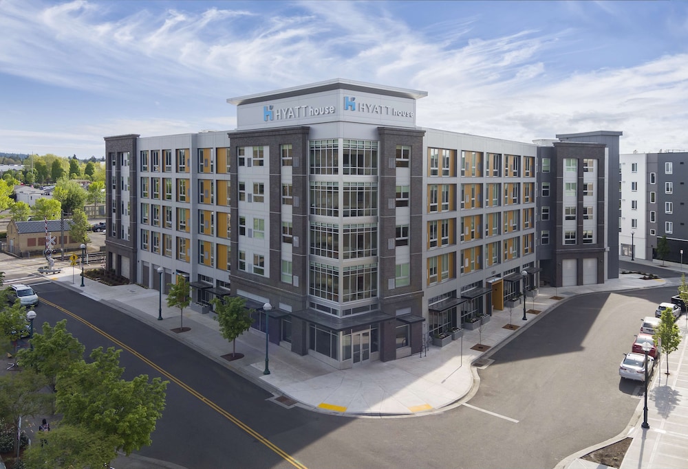 Hyatt House Portland Beaverton - photo 2