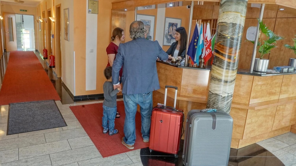 Hotel Opal — Laatzen — photo 3