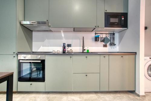 HOZYHOME Strategica soluzione in Fondazione Prada — 4-Star Luxury Hotel in Milan, Italy