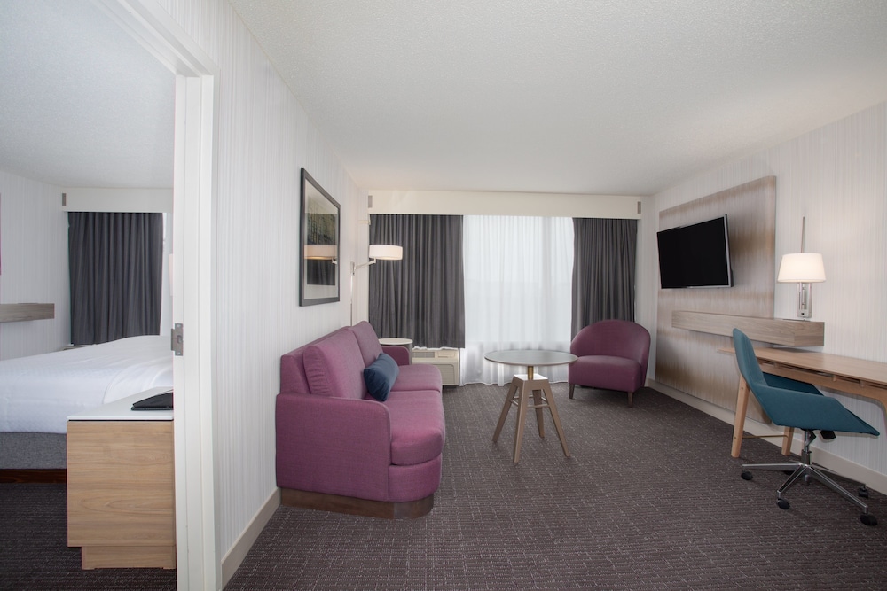 Crowne Plaza Kansas City Downtown by IHG - photo 20