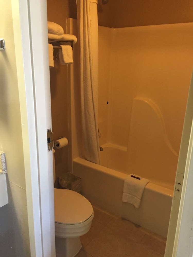 Hotel Manteo - photo 79