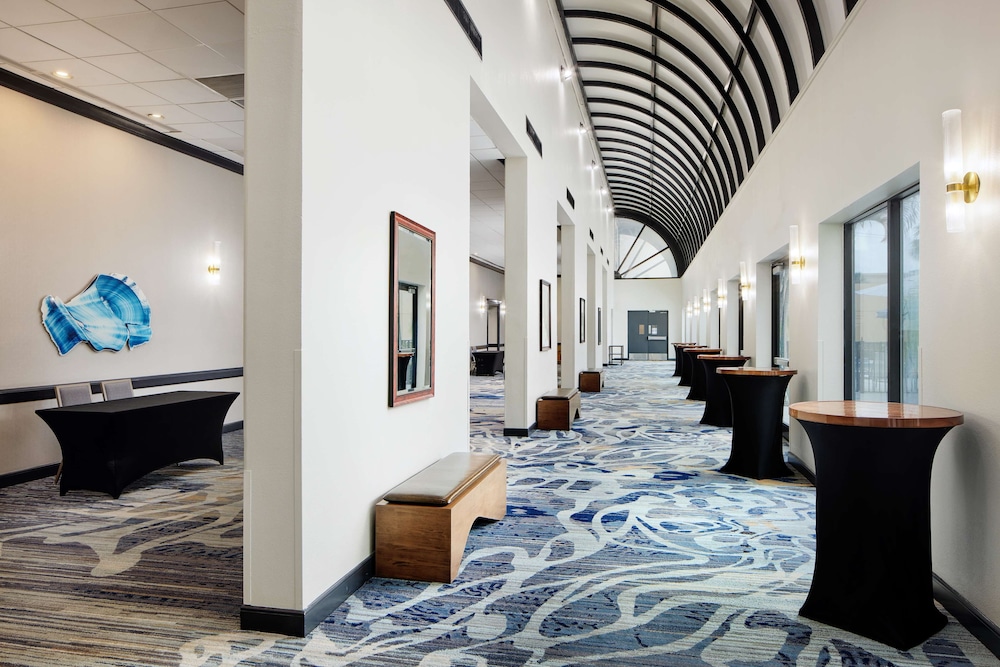 Embassy Suites by Hilton West Palm Beach Central - photo 54