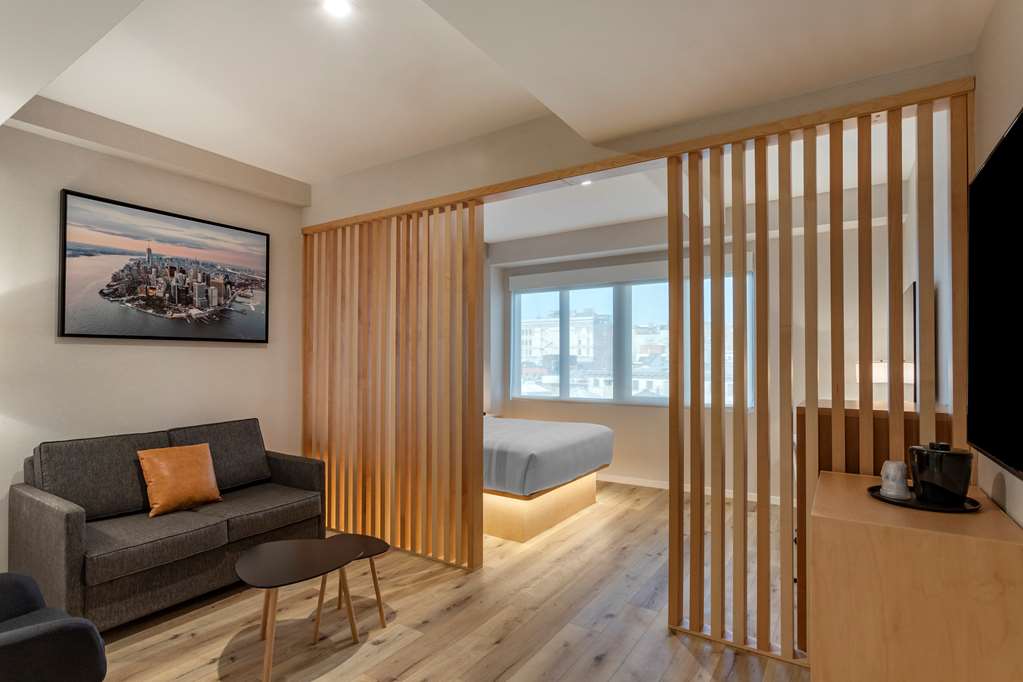 Best Western Plus Soho Hotel - photo 5