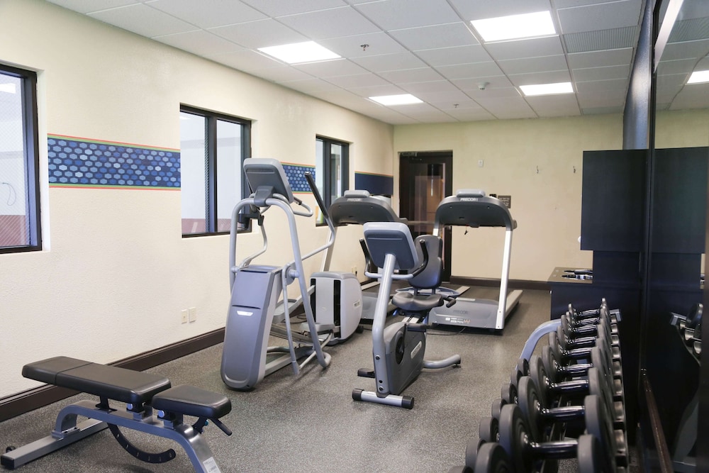 Hampton Inn Morehead - photo 28