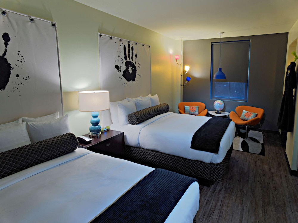 ACME Hotel Chicago Outset Collection by Hilton - photo 3