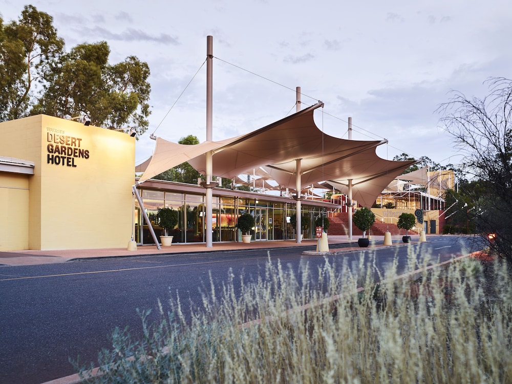 Desert Gardens Hotel — hotel in Yulara