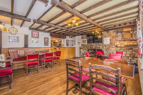 Victoria Inn — Cowbridge — photo 2