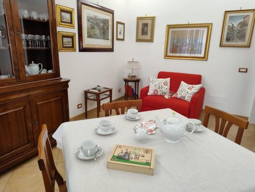 Alcinque Casa vacanze — 4-Star Luxury Hotel in Rome, Italy