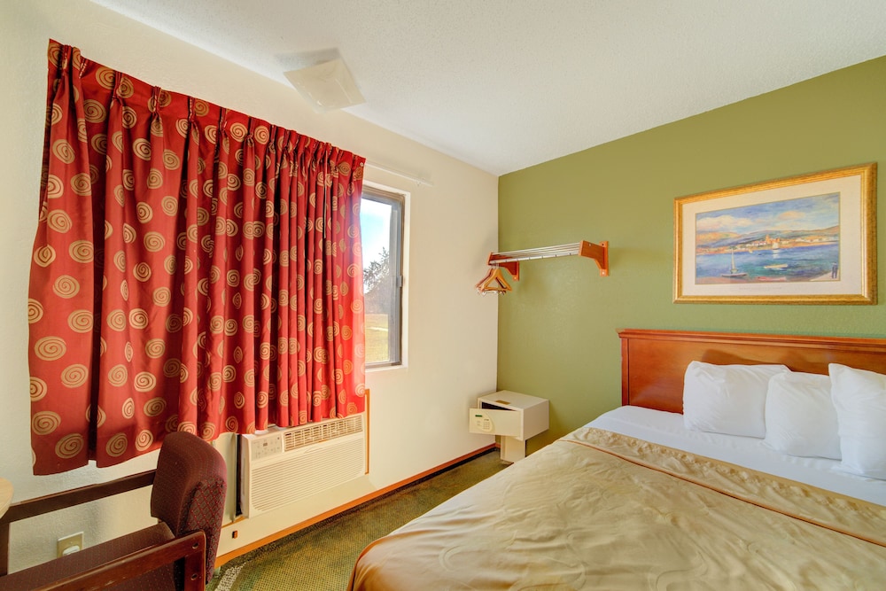 Capital O Amerihost Inn and Suites Kingdom City Hwy 54 MO - photo 28