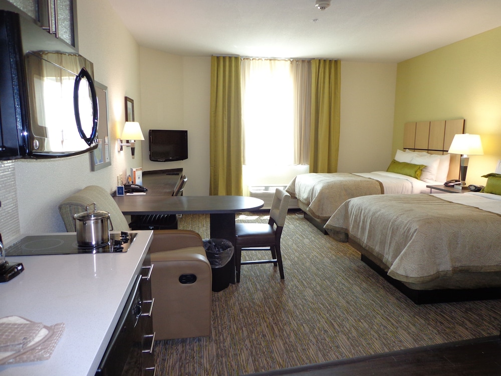 Candlewood Suites Odessa by IHG - photo 6