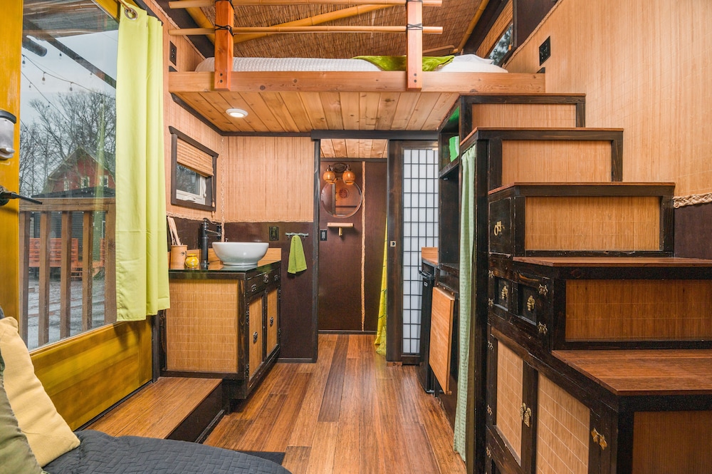Tiny Digs Hotel of Tiny Houses - photo 75