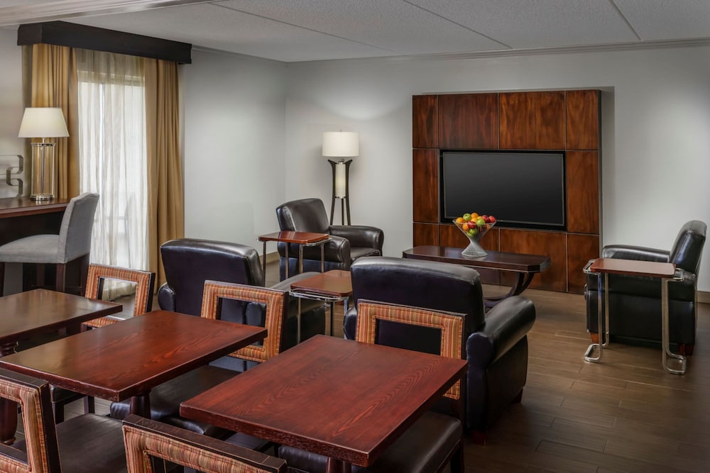 Sheraton Great Valley Hotel - photo 37