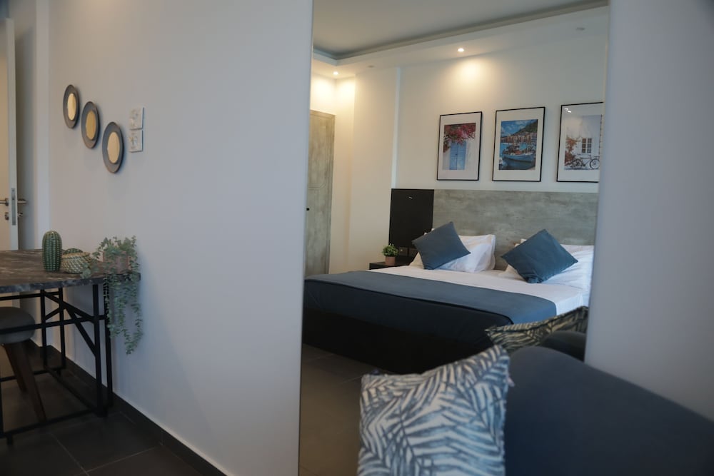 The Lead Hotel — Freetown — photo 4