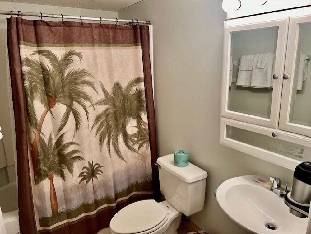 Royal Garden Resort 1412 2 Bedroom Condo by RedAwning - photo 14