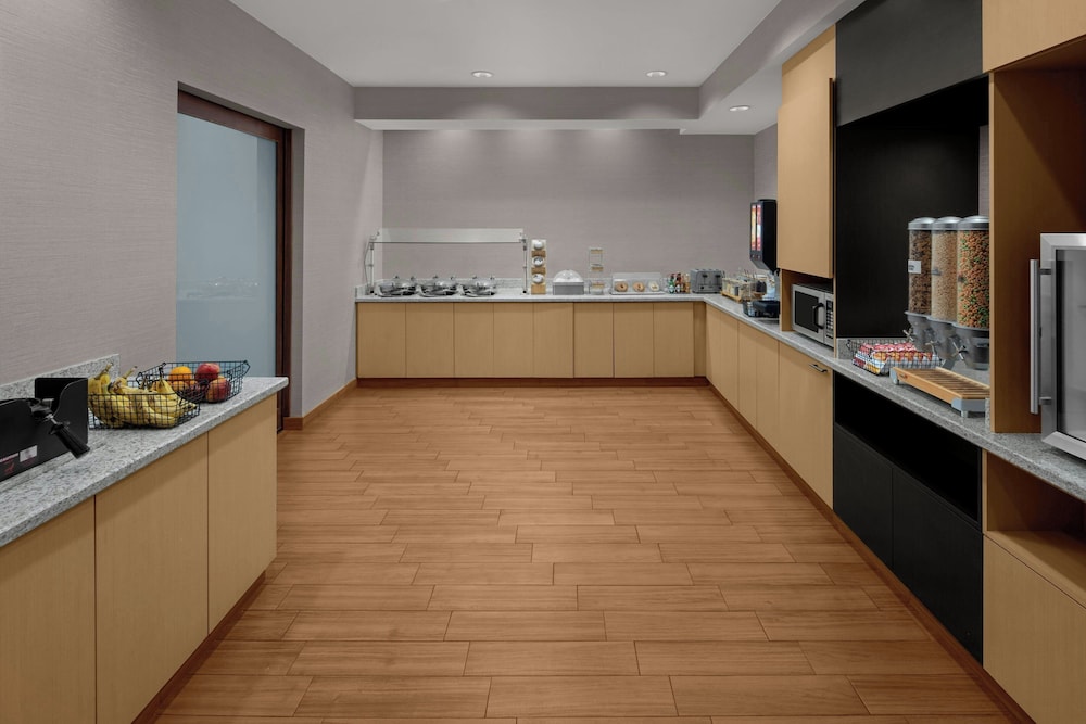 TownePlace Suites by Marriott Hobbs - photo 28