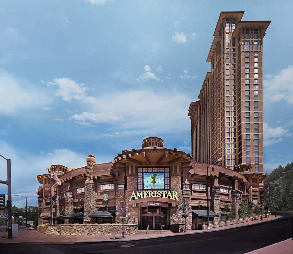 Ameristar Casino Resort Spa Black Hawk — hotel in Janesville