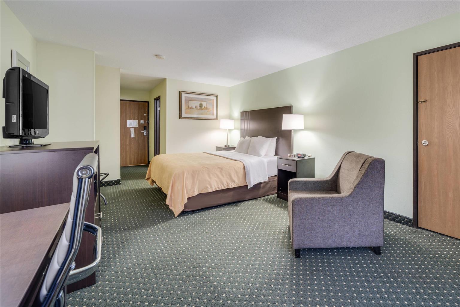 Quality Inn & Suites Sioux Falls South SD - photo 7
