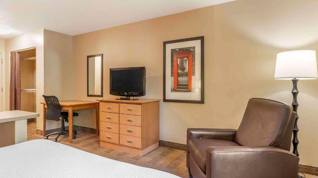 Studio 6 Extended Stay St Louis MO Westport Craig Road - photo 17