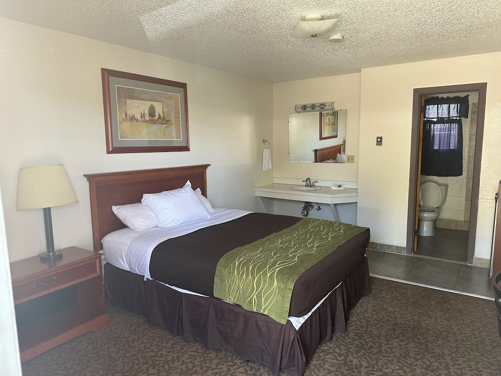 Powell JET Motor Inn — Powell — photo 3