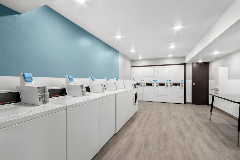WoodSpring Suites Chandler Phoenix Medical Center - photo 21