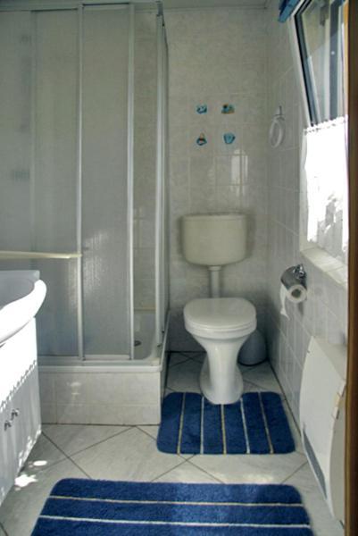 Luzie's Hus — 4-Star Luxury Hotel in Kroeslin, Germany