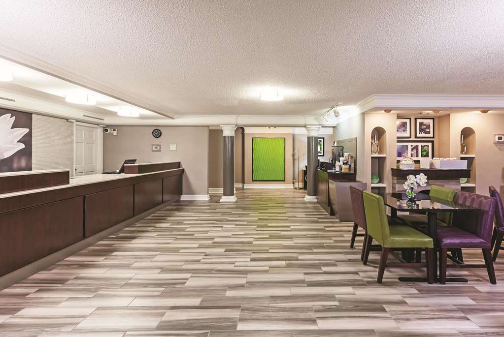 La Quinta Inn by Wyndham Odessa - photo 11