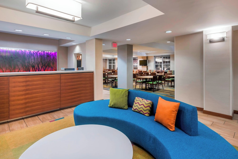Fairfield Inn Kansas City Downtown Union Hill by Marriott - photo 2