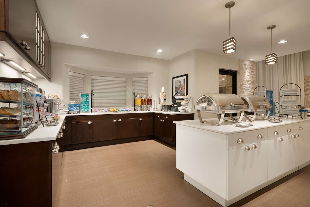 Homewood Suites by Hilton Jacksonville Deerwood Park - photo 27
