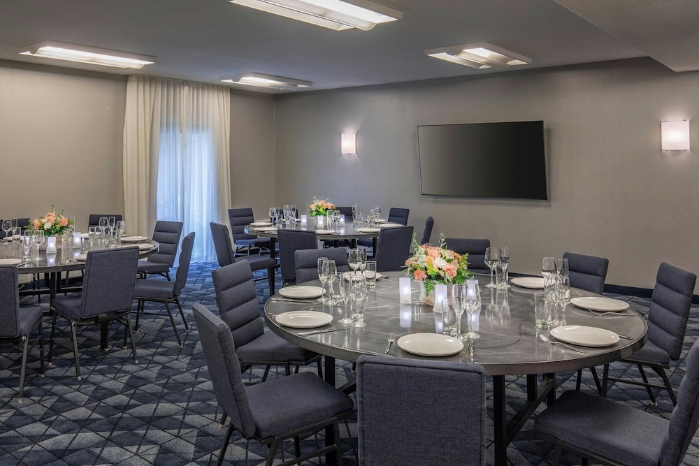 Courtyard by Marriott Boston Andover - photo 53