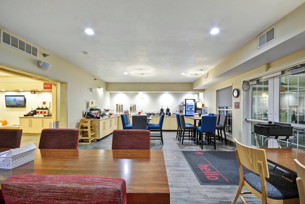 TownePlace Suites by Marriott Sioux Falls - photo 43
