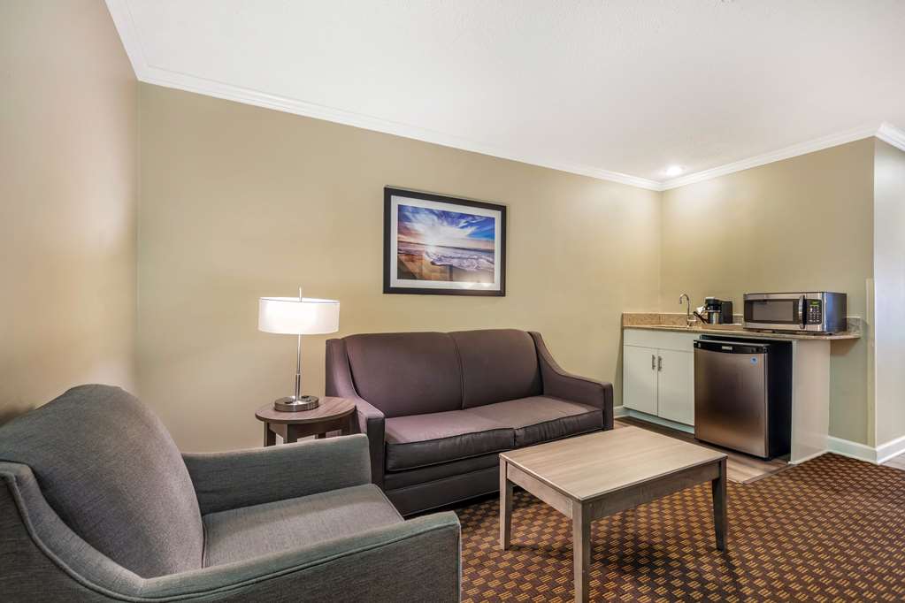 Best Western Ocean City Hotel & Suites - photo 17
