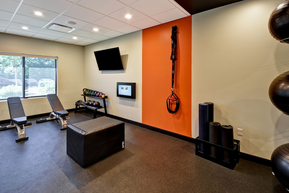 Tru by Hilton Sterling Heights Detroit - photo 24