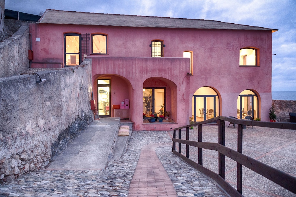 Locanda La Fortezza in Finale Ligure, Italy