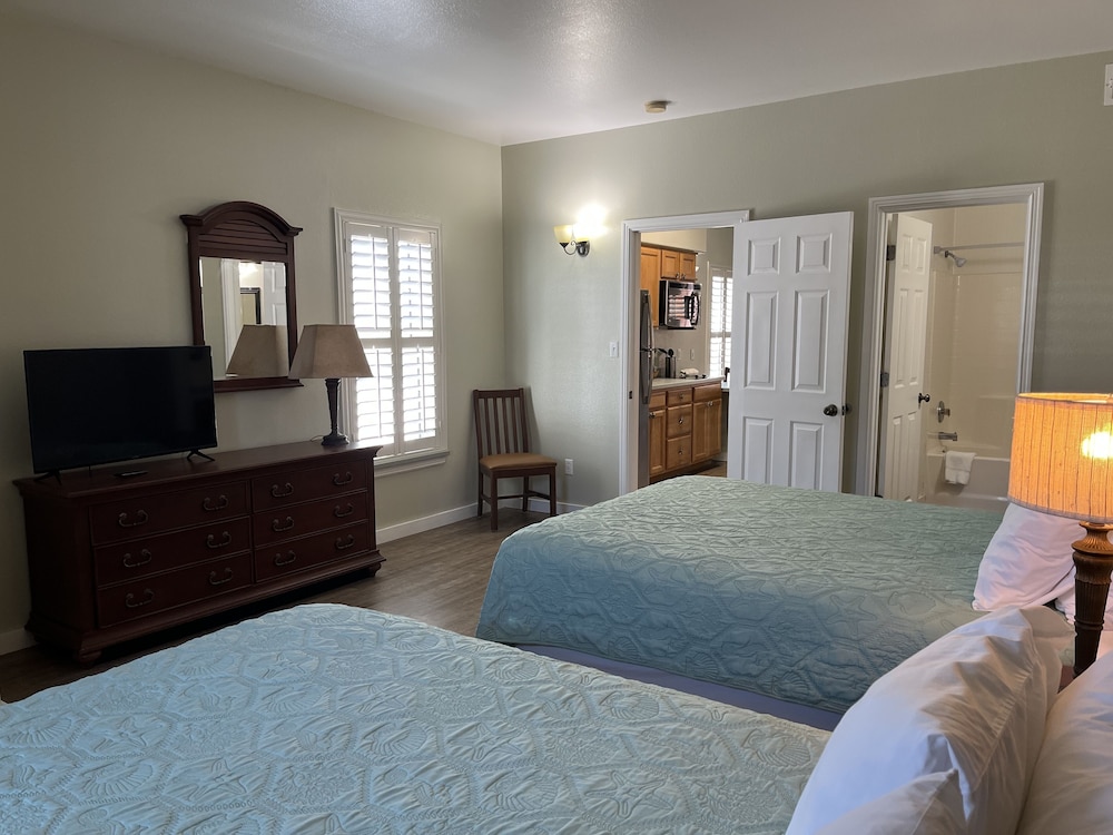 Seashell Village Resort - photo 5