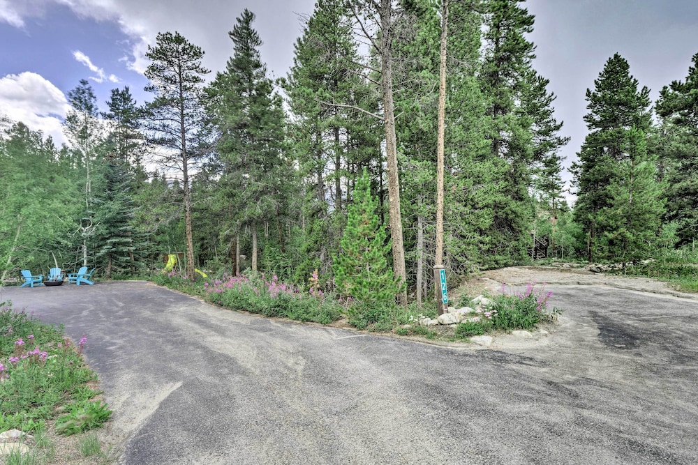 Upscale Home with Hot Tub 3 Mi to Breck Ski Resort - photo 22
