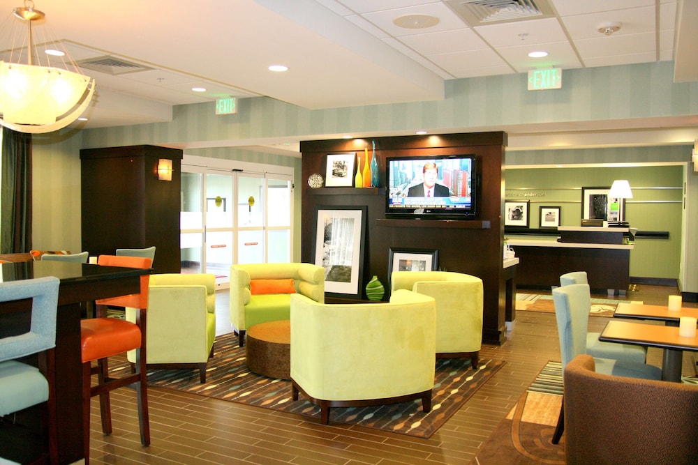 Hampton Inn Anderson Alliance Business Park - photo 2