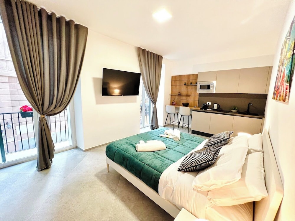 Sicilian Eagles - carbon neutral hotel in Palermo