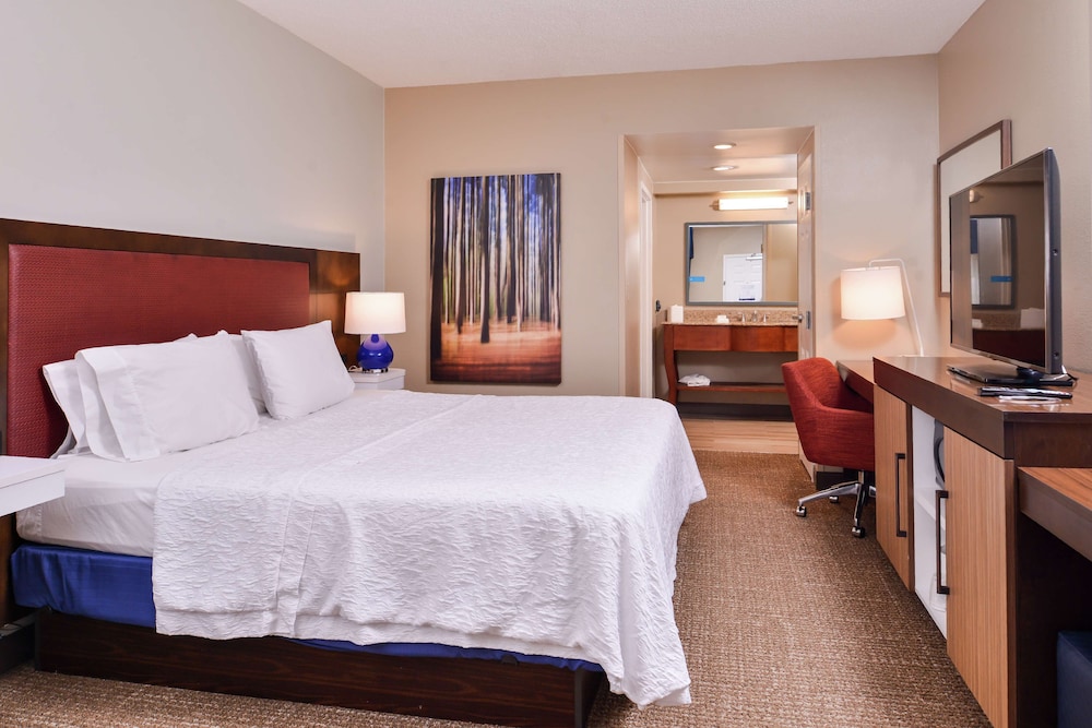 Hampton Inn Lexington Historic District - photo 30