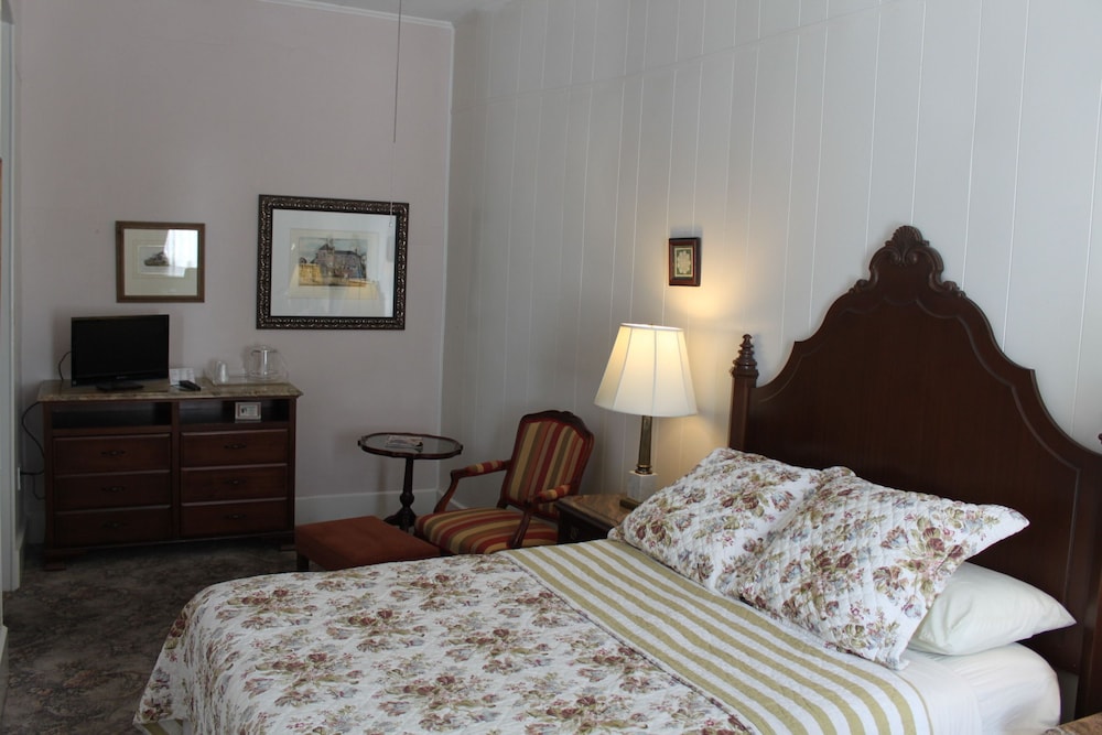 The Hotel Limpia - photo 18