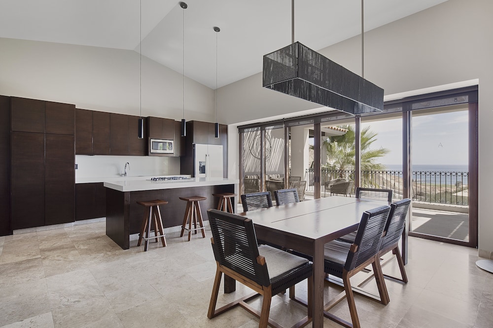 Live Aqua Private Residences Los Cabos