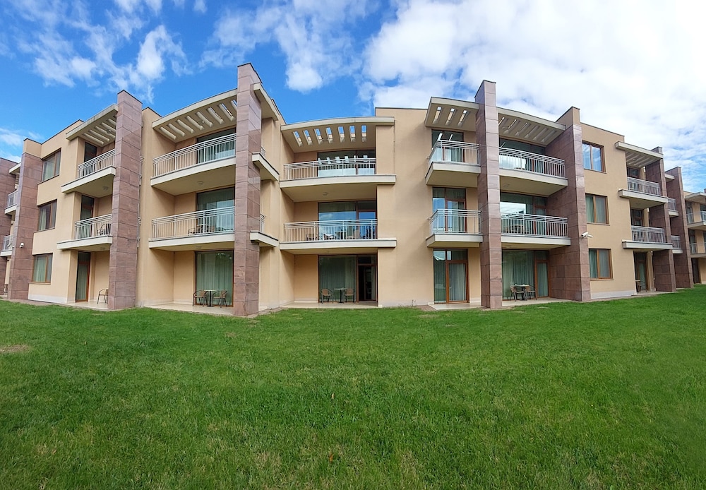 שטחי חוץ / גן